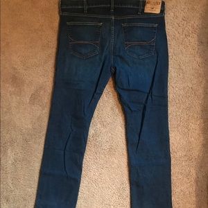 Hollister skinny jeans